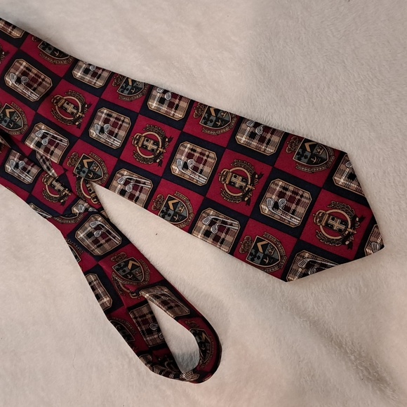 Bundle Of Mens Ties 4 Ties "Novelty" - Picture 3 of 9